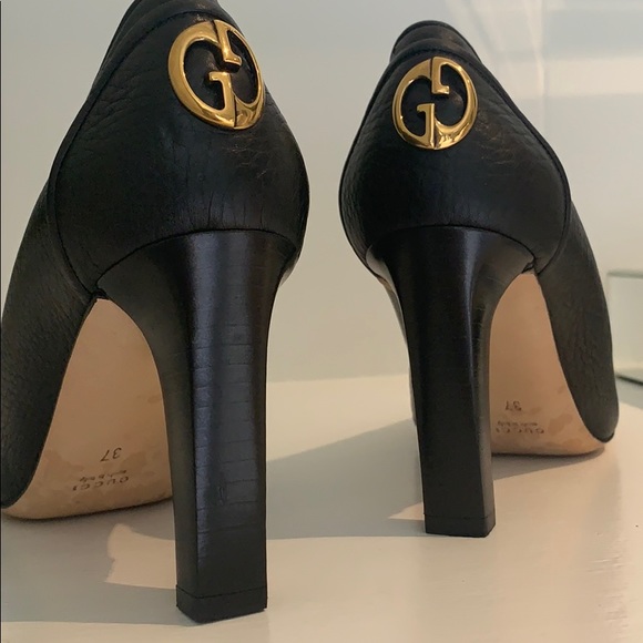 Gucci Leather pump | Women shoes, Pumps, Womens fashion shoes